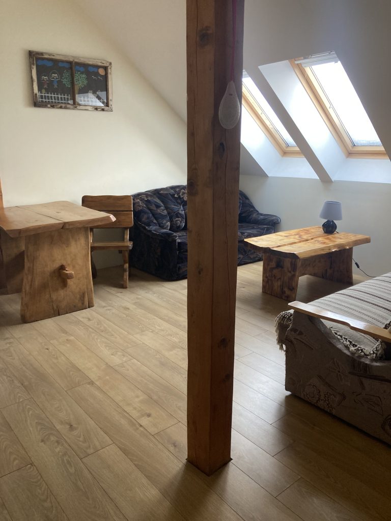 B0EBCA93 81D2 4F12 B02A 1A409F52CE24 1 768x1024