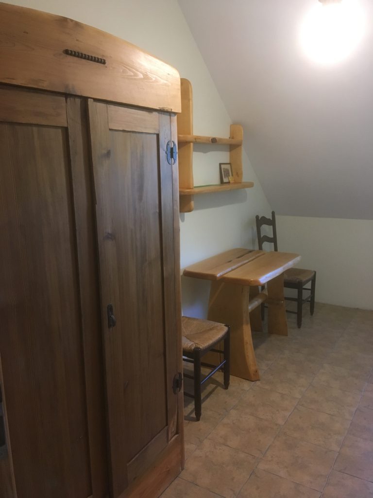 B63AB9B5 84DD 45FE A773 A3BAC006AF2B 768x1024